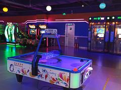 -星舰梦航(广百广场荔胜店)