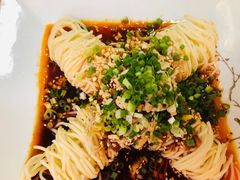 剁椒鱼头-云梦庭·剁椒鱼头(银泰中心in99店)
