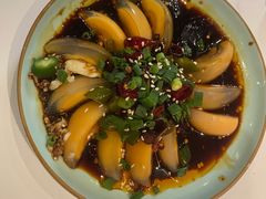 烧椒皮蛋-江边城外烤全鱼(世茂广场店)
