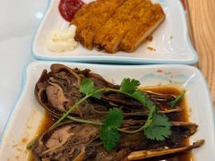 -财兜兜大黄山小馄饨