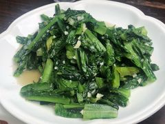 蒜泥油麦菜-红烧鱼头·杭帮菜·特色烧烤