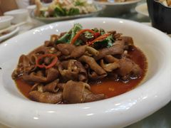 -渔意楼·驰名沙田乳鸽(五羊旗舰店)