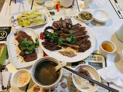 -壹只卤鹅·潮汕菜(莲塘店)