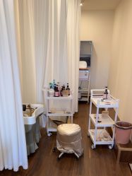 -东方凯丽·美容抗衰会所·菲比店