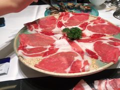 -红鼎豆捞·非遗鲍皇汤火锅(宝丰路店)