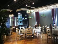 大堂-闫府私房菜·百年鲁菜(恒隆店)