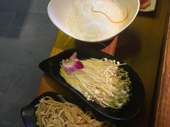 -旺晖本帮骨头煲·深夜火锅(梅园路店)