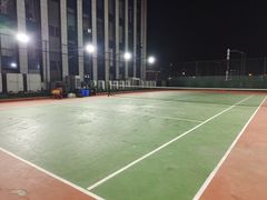 -杭州星辰网球俱乐部(草地店)