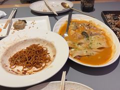 -桂满陇·手作小笼包&江南叫花鸡(中山公园店)