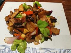 -云海肴·汽锅鸡·云南菜(美罗城店)