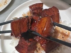 黑松露红烧肉-南小馆(迪士尼小镇店)