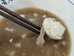 -裕新楼粉面馆·石磨手工粉(四方坪店)