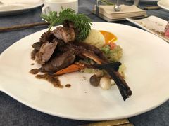 -春树下·树屋花房西餐厅(罍街AS1980店)