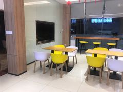 用餐区-胖老爹美式炸鸡(远洋旗舰店)