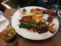 android_upload_pic-昆明中心皇冠假日酒店