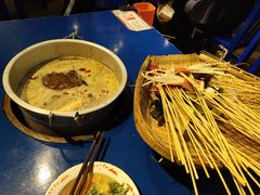 -马路边边 传媒大学店