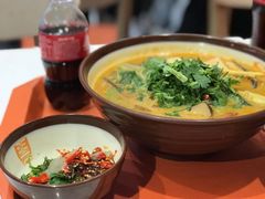 -张亮麻辣烫(杭州耕文路店)