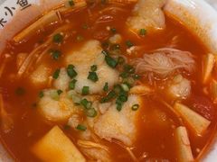 -渝是乎酸菜鱼(龙旗购物中心店)