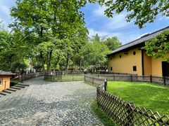 -毛泽东同志旧居