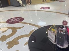 -雅悦齿科(顾村公园店)