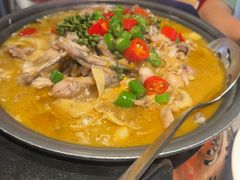 -龙巢盱眙龙虾·牛蛙·烧烤宵夜(八卦岭店)