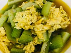 丝瓜炒鸡蛋-天乐农家鱼头王(天目湖店)