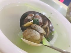 -源海渔村·现捞海鲜(大角湾店)
