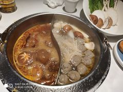 -左庭右院鲜牛肉火锅(新梅广场店)