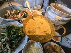 -大头虾越式风味餐厅(光明广场店)