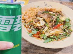 -方铲铲·成都板凳面(滨江银泰店)