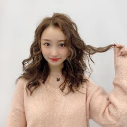 -AYO SALON