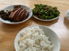 -十一街苍蝇馆子转经消江湖菜(九眼桥十一街店)