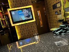 -K+全国连锁KTV(绿地缤纷天地店)
