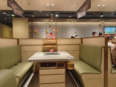 -海底捞火锅(高新万达店)