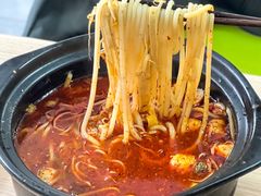 -傣家妹子过桥米线(一号店)