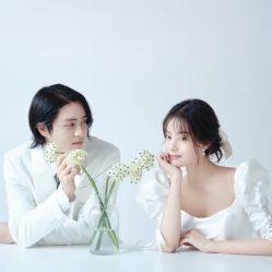 点击看大图 -挪娅婚纱摄影皇家会所