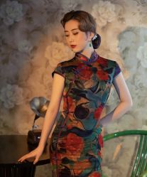 -租旗袍租礼服馆