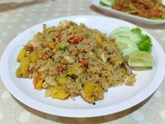 菠萝海鲜炒饭-Jungle Kitchen