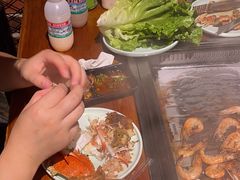 -钦瓦台时尚自助餐厅(银泰城店)