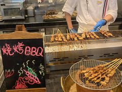 -圣丰索菲特·2 On 988 Café 自助餐厅