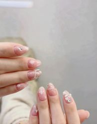 -UU·NAIL美甲美睫專門店