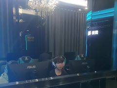-绿树电竞(五路店)