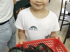 -覃记海鲜美食餐厅