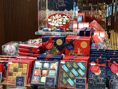 -VENCHI 闻绮(上海佛罗伦萨小镇店)