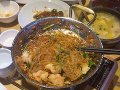 -关东小磨东北菜(上海长风大悦城店)