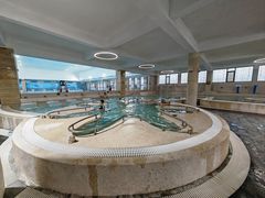 -晋爵会游泳馆(海湾公园店)