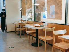 -蜜桃餐厅·伴山(海岸城店)