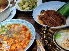 -魁盛居百年鲁菜馆(县西巷店)