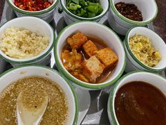 -朝伟清真铜瓢牛肉馆(三十年老·店)