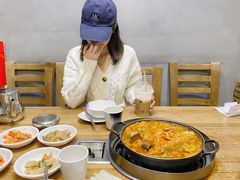 -喇喇排骨火锅·传统韩式脊骨汤(望京西园总店)